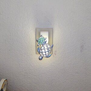 COASTAL COLOR SEAT TURTLES BATH & BODY WORKS PLUG IN WALL FLOWER SERIES LITE UP